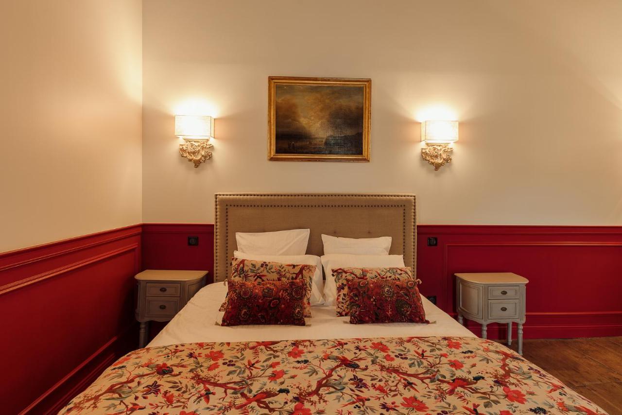 Manoir De Laroque Delprat Bed & Breakfast Autoire ภายนอก รูปภาพ