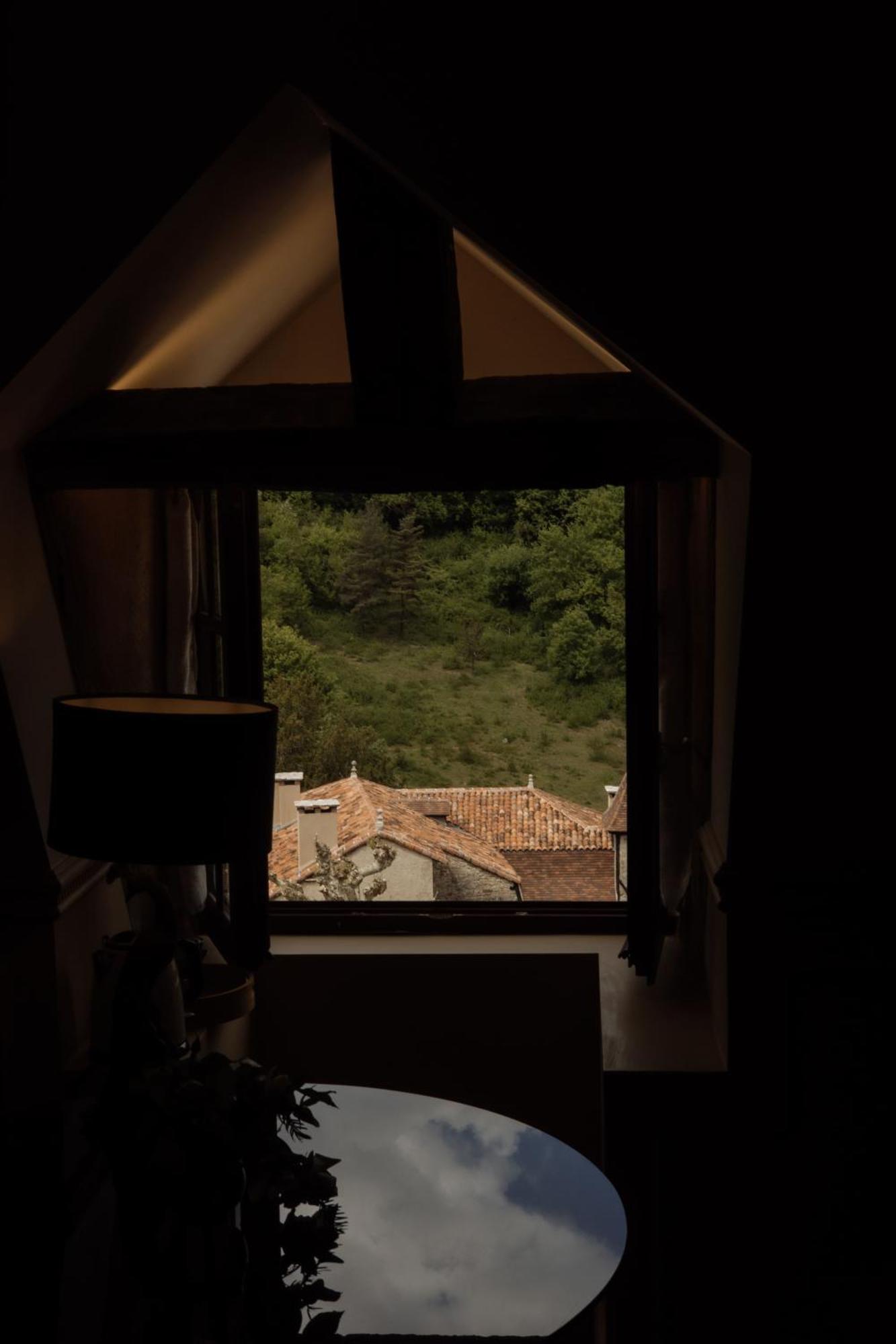 Manoir De Laroque Delprat Bed & Breakfast Autoire ภายนอก รูปภาพ